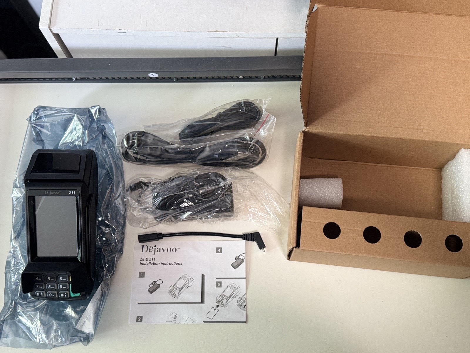 Dejavoo Z11 VEGA3000 Credit/Debt Card Terminal - Brand New