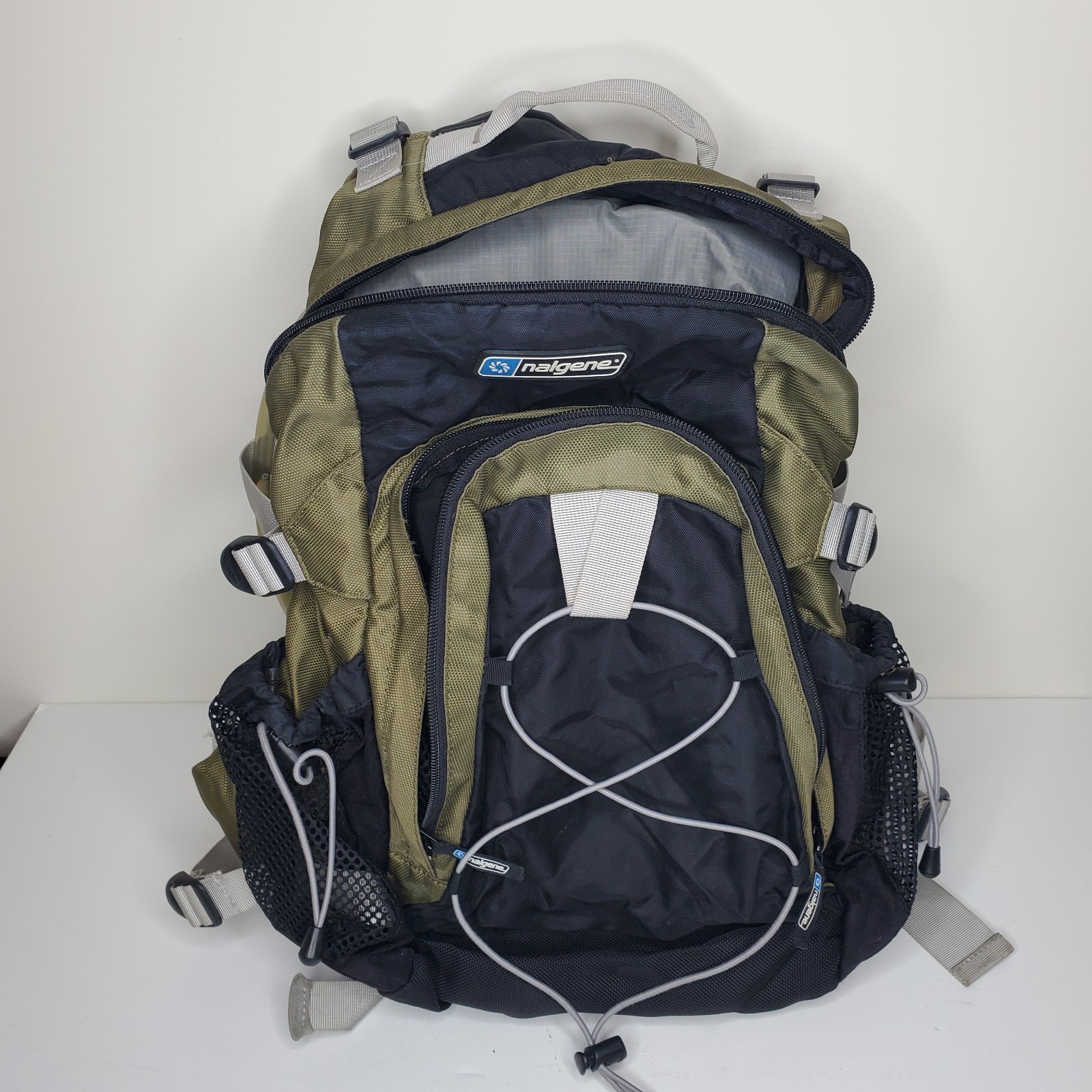 Nalgene Hydration Pack Backpack Green And Black