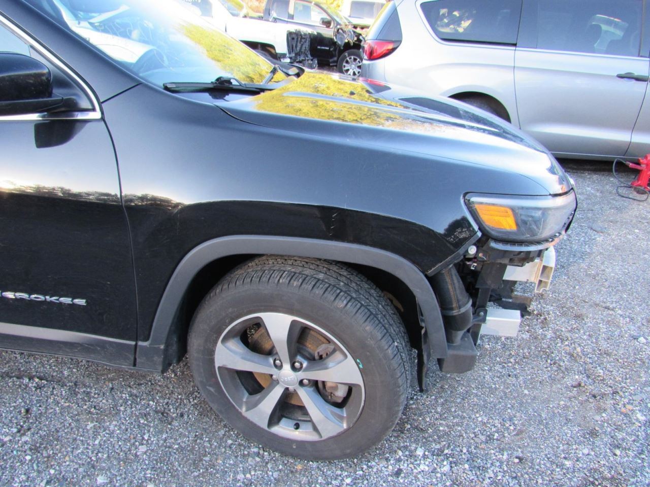 CHEROKEE 2019 Glove Box 1014889