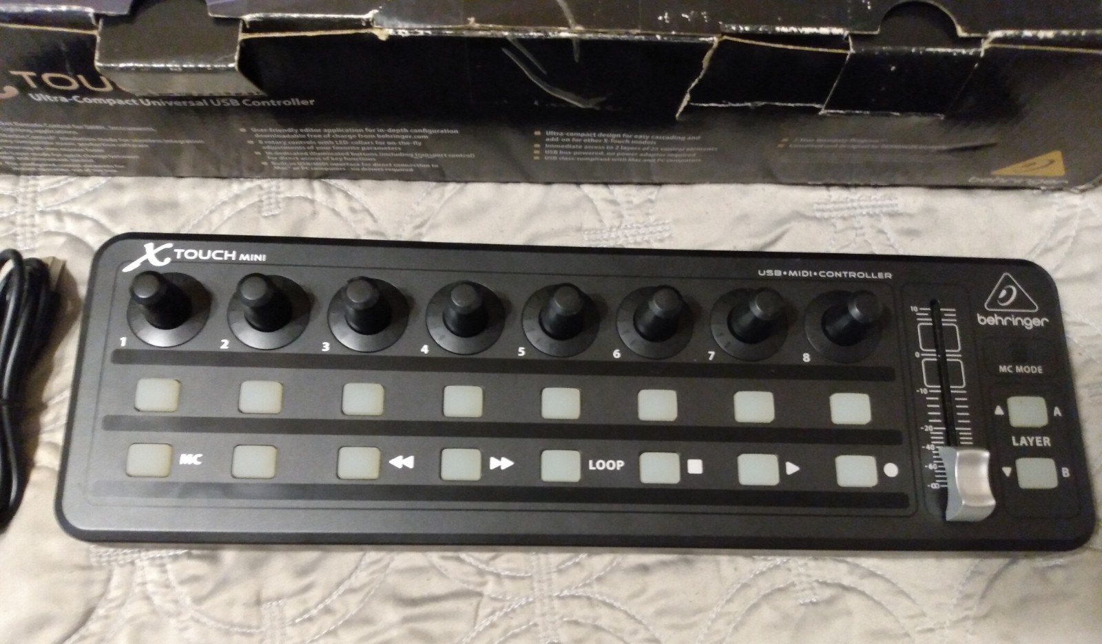 Behringer X-Touch Mini Universal USB MIDI Controller Ultra Compact