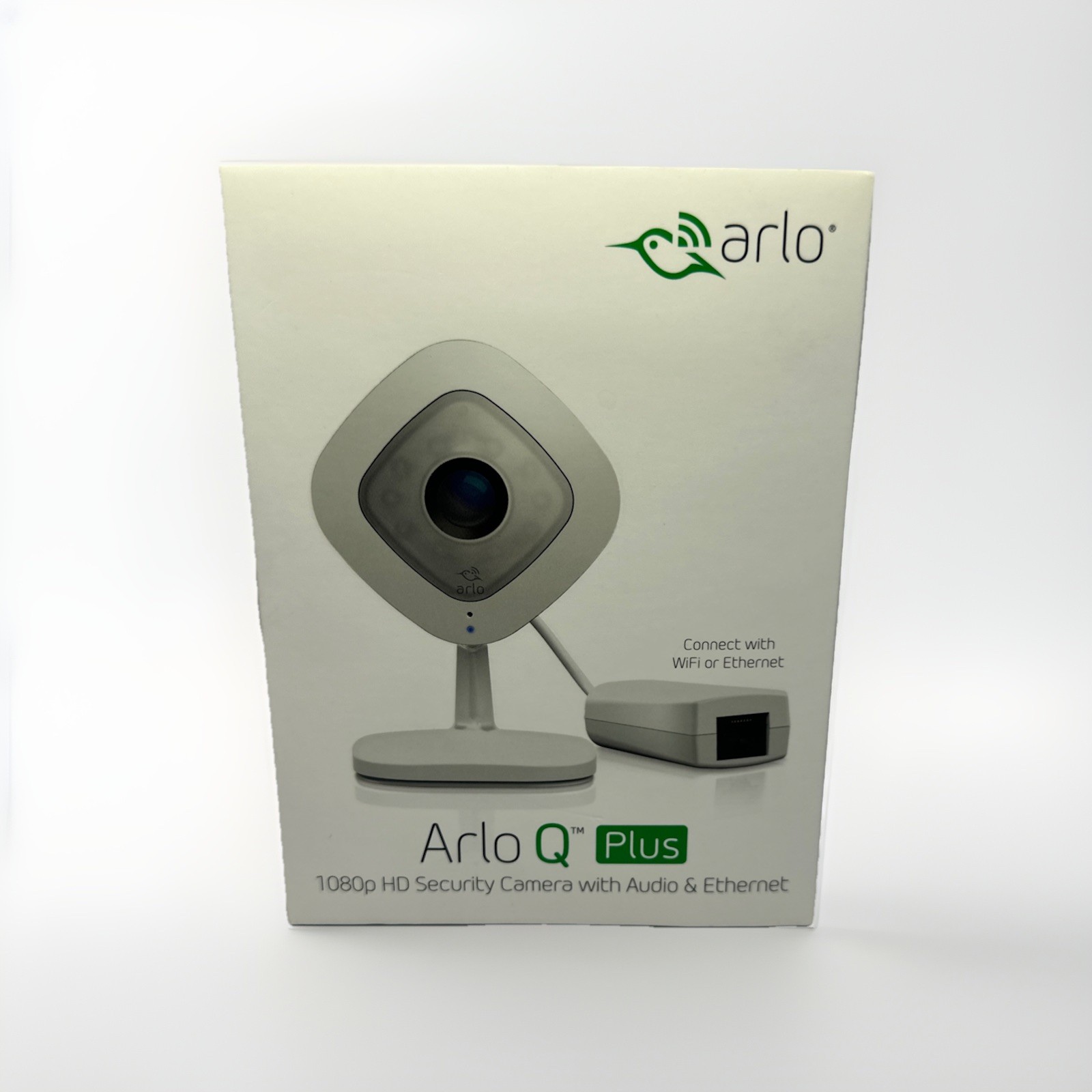 NEW Netgear Arlo Q Plus VMC3040S Sealed