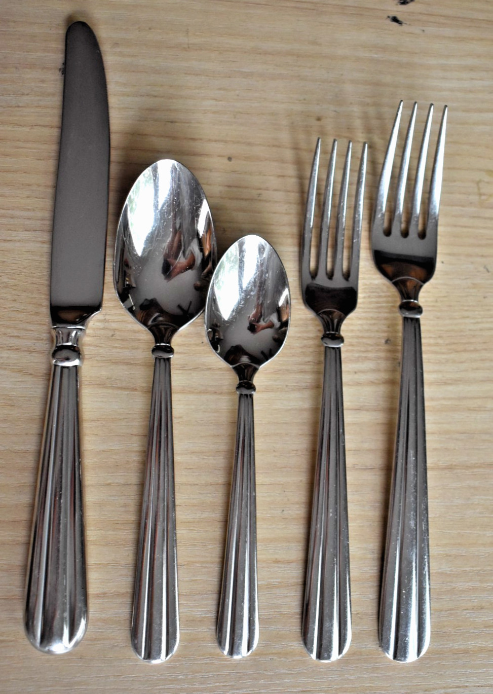 Oneida Unity Pattern USA Heavy Stainless Flatware 47 Pc Service for 8 + Extras