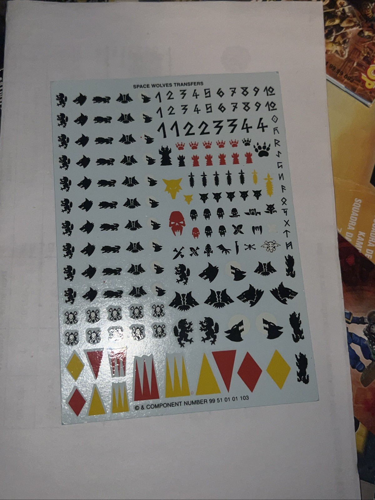 WARHAMMER 40K VINTAGE 1999 SPACE WOLVES WATER DECAL TRANSFERS