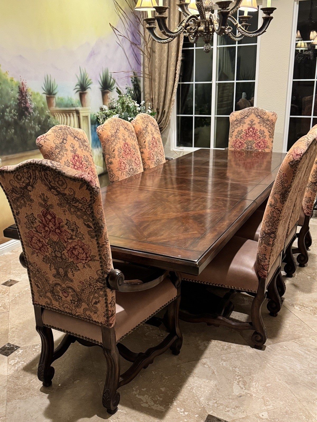 Dining Table set All Solid Wood. Table Extendable With 8 Chairs