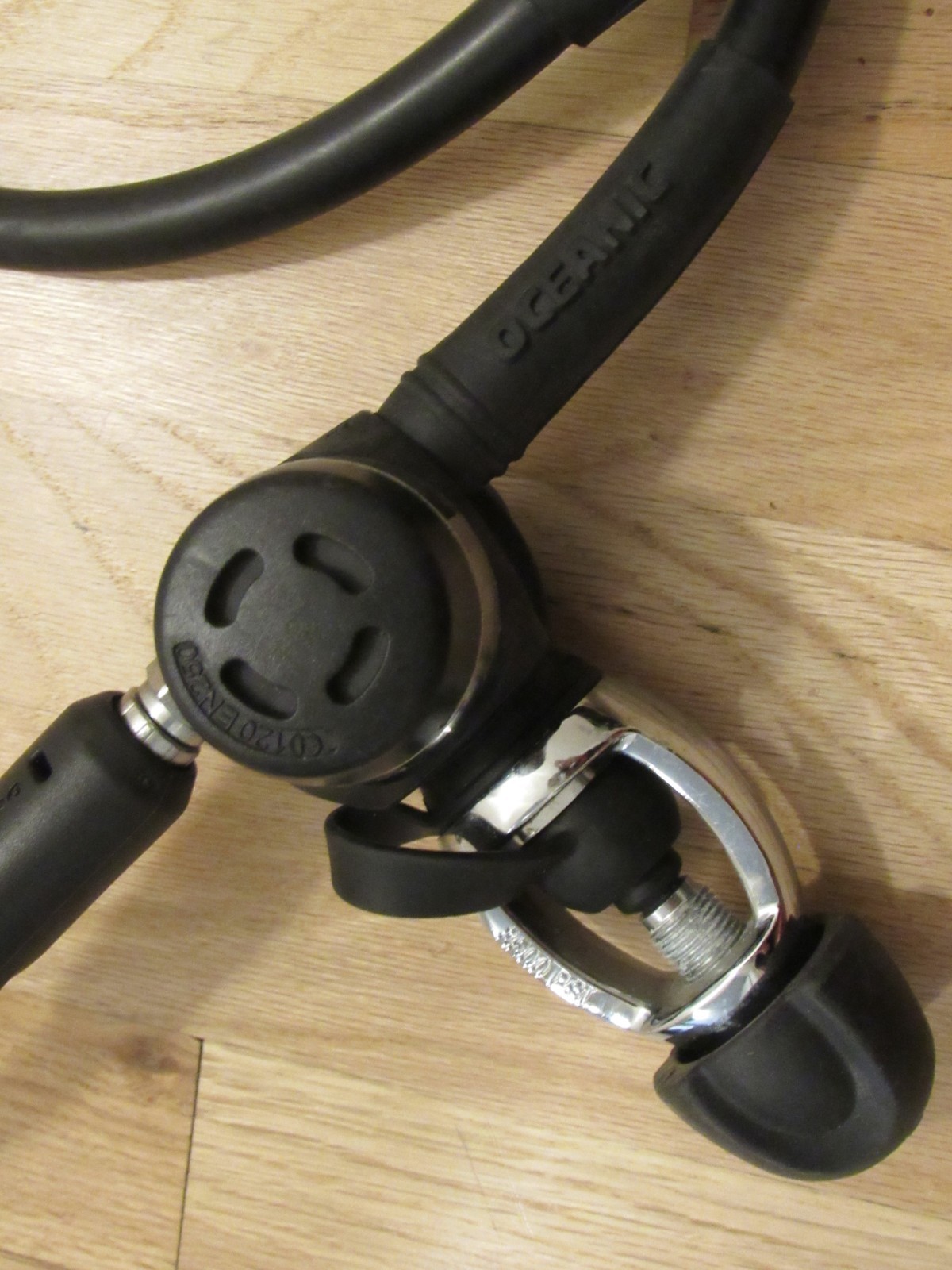 Oceanic Delta 4 Regulator FDX10 Set Scuba Diving