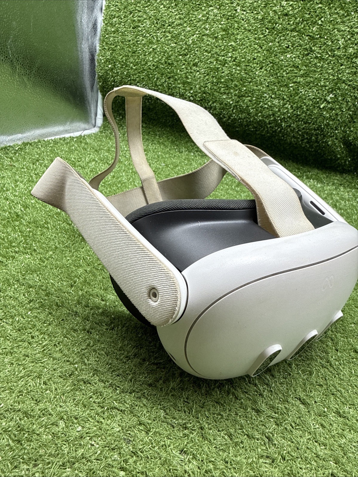 Meta Quest 3 128GB VR Headset ONLY - White