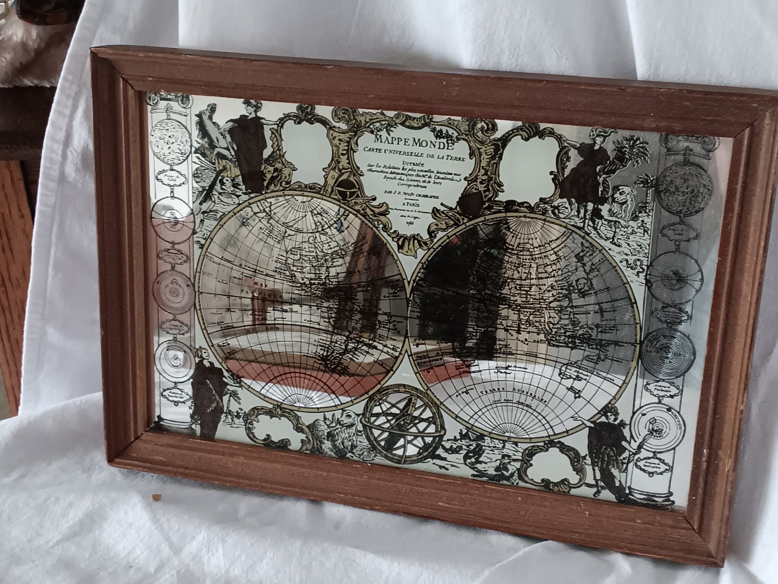 Vintagr Mappe Monde Global Map Mirror 13x9