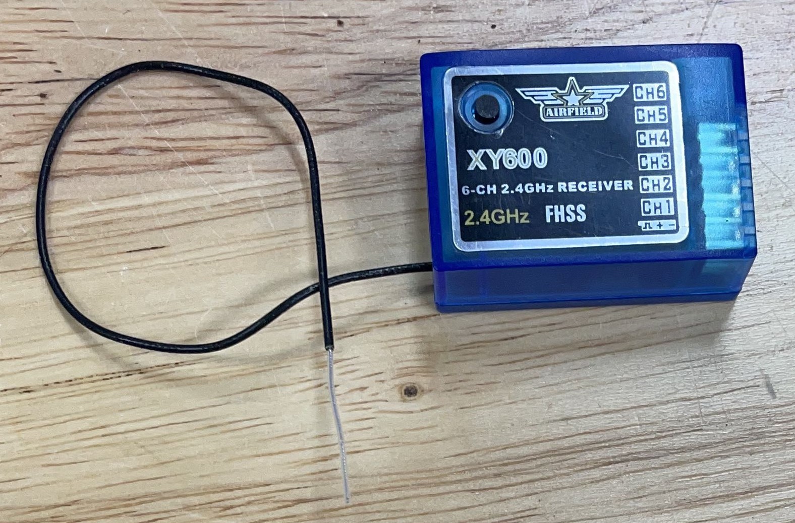 AIRFIELD XY600 FHSS 6CH 2.4 reciever