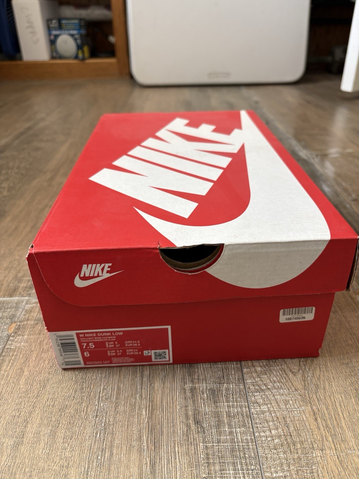 Nike Dunk Low light Bone