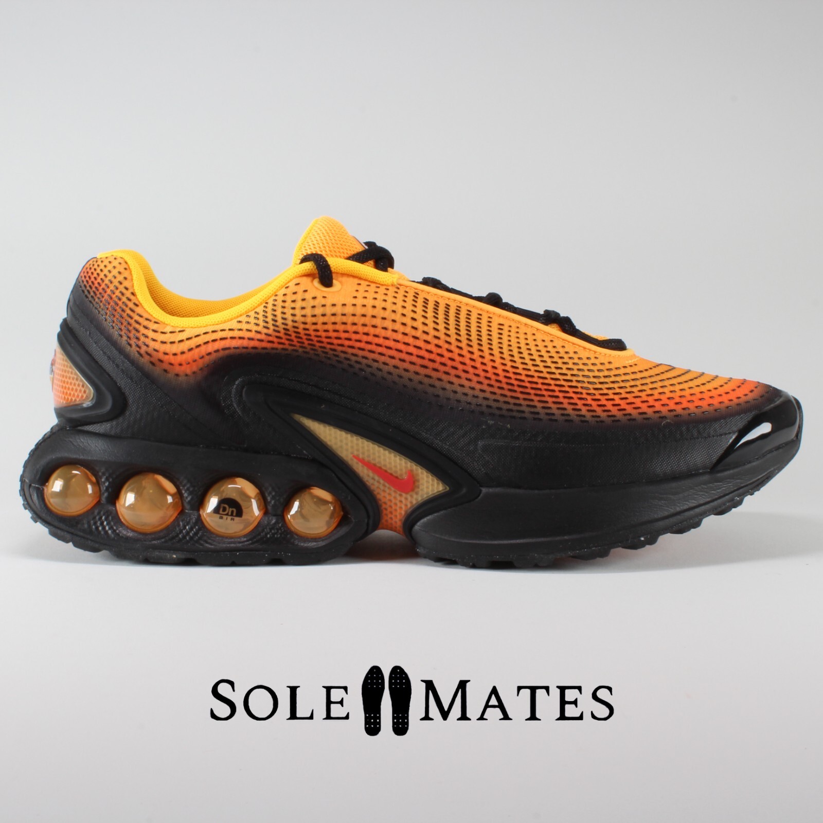 Nike Air Max DN SE 'Black Laser Orange' HM0810-800 Men's Size 13 Shoes