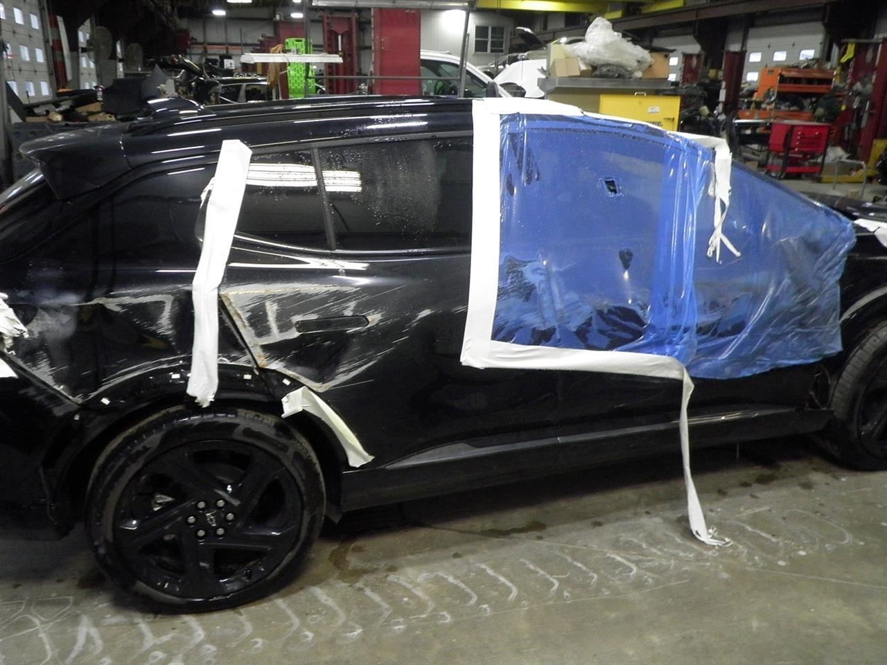 2025 Equinox EV Lower Air Shutter 85677489