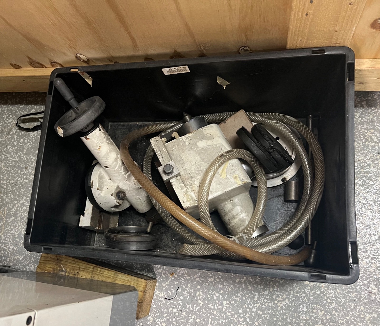 CHEVALIER CGP-816 CYLINDRICAL UNIVERSAL GRINDER
