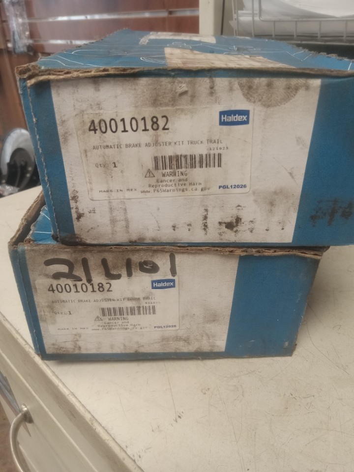 New in box Haldex slack adjuster part number 400-10182