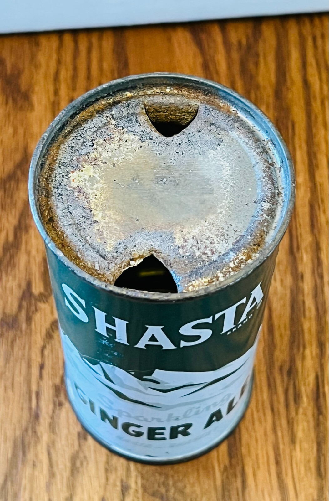*Tough Variation* 10 oz. Shasta Ginger Ale Flat Top Soda Can-Pre-Zip Code (1960)