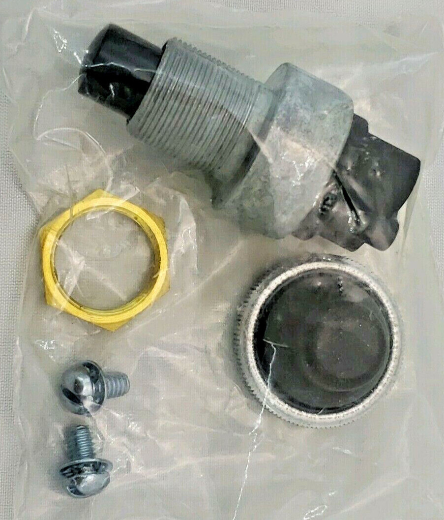 Heavy Duty Push Button Switch PN: UN42002 NSN 5930-00-132-8283 CAGE:19239