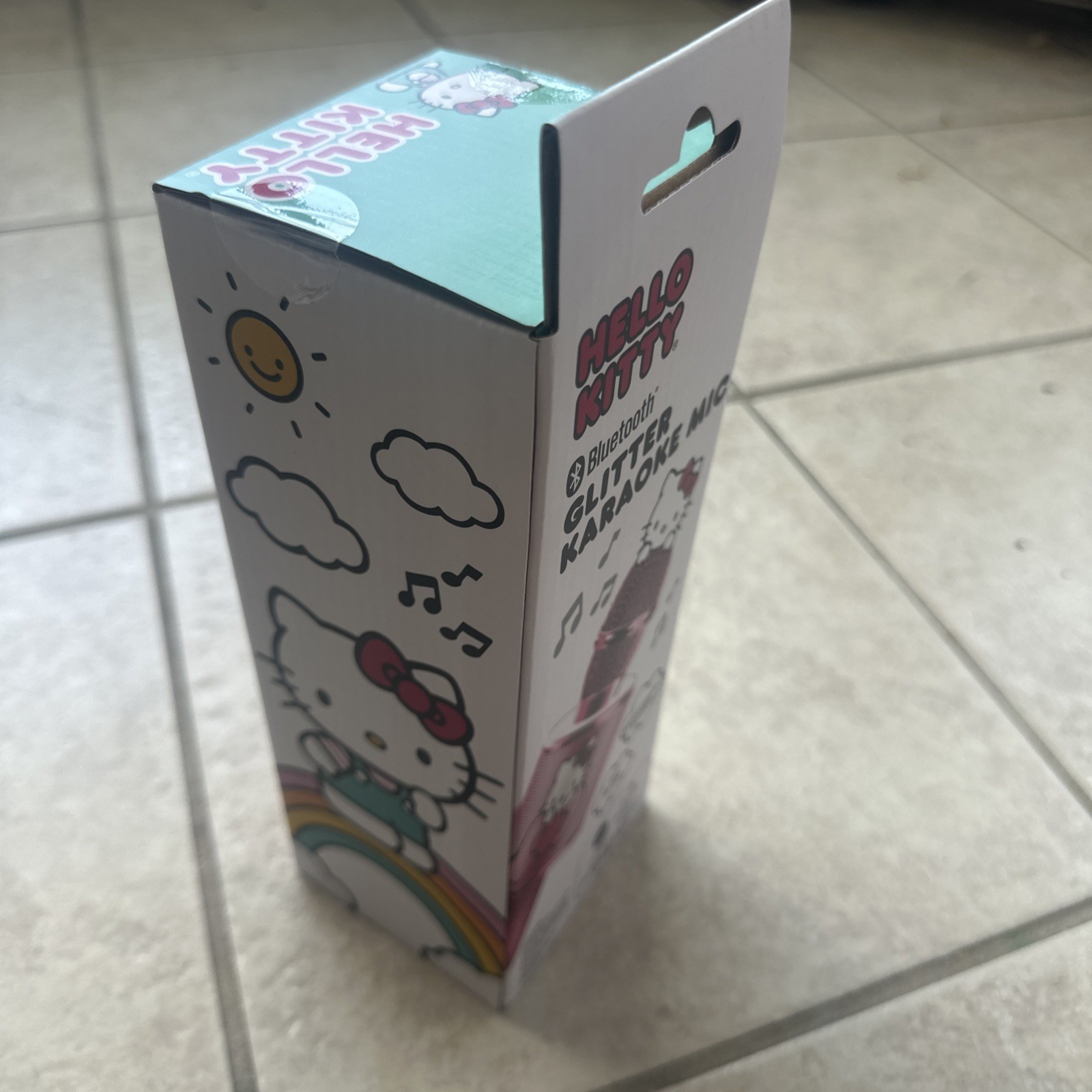 Hello Kitty Glitter Karaoke Mic & Wireless Speaker