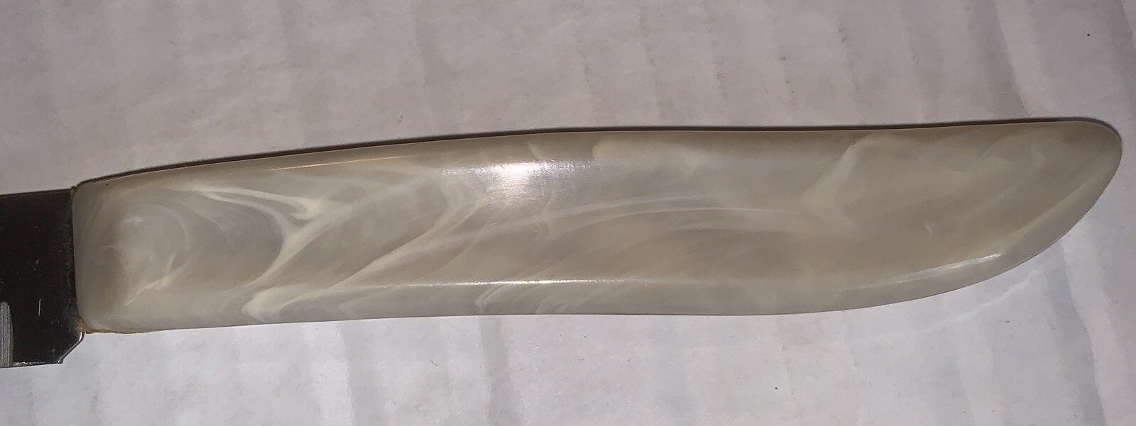 Quikut Stainless Knife With Marbled Plastic Handle