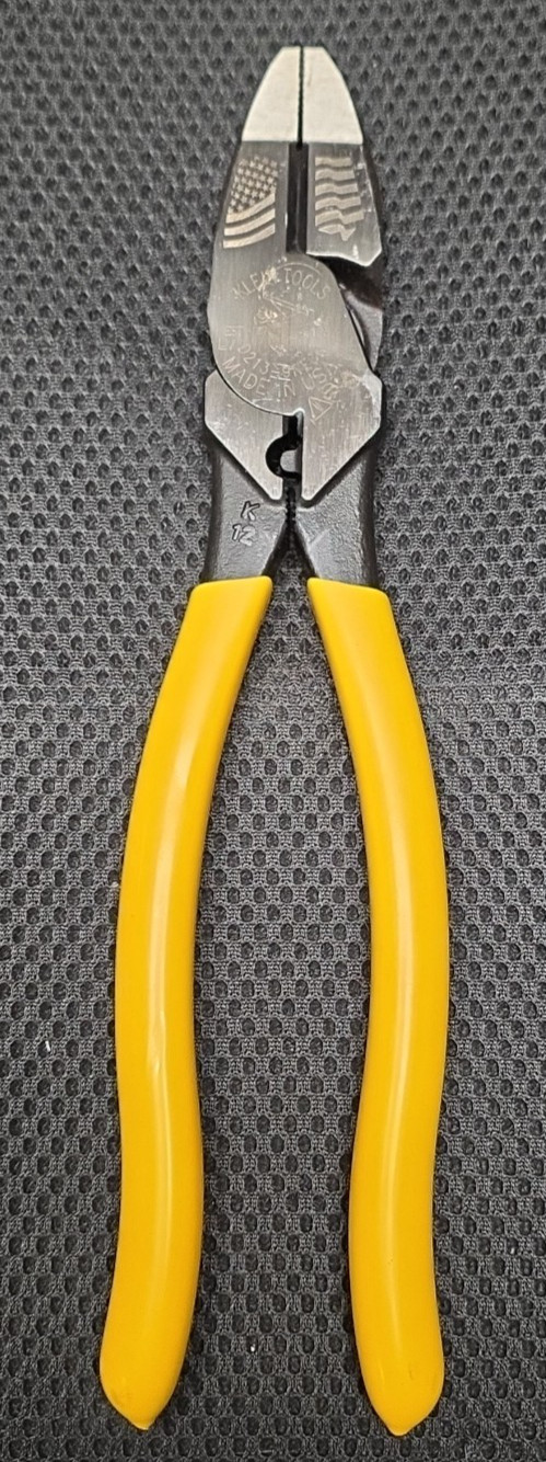 Klein Tools  9" High Leverage Side Cutting Pliers Yellow #D213-9NECR