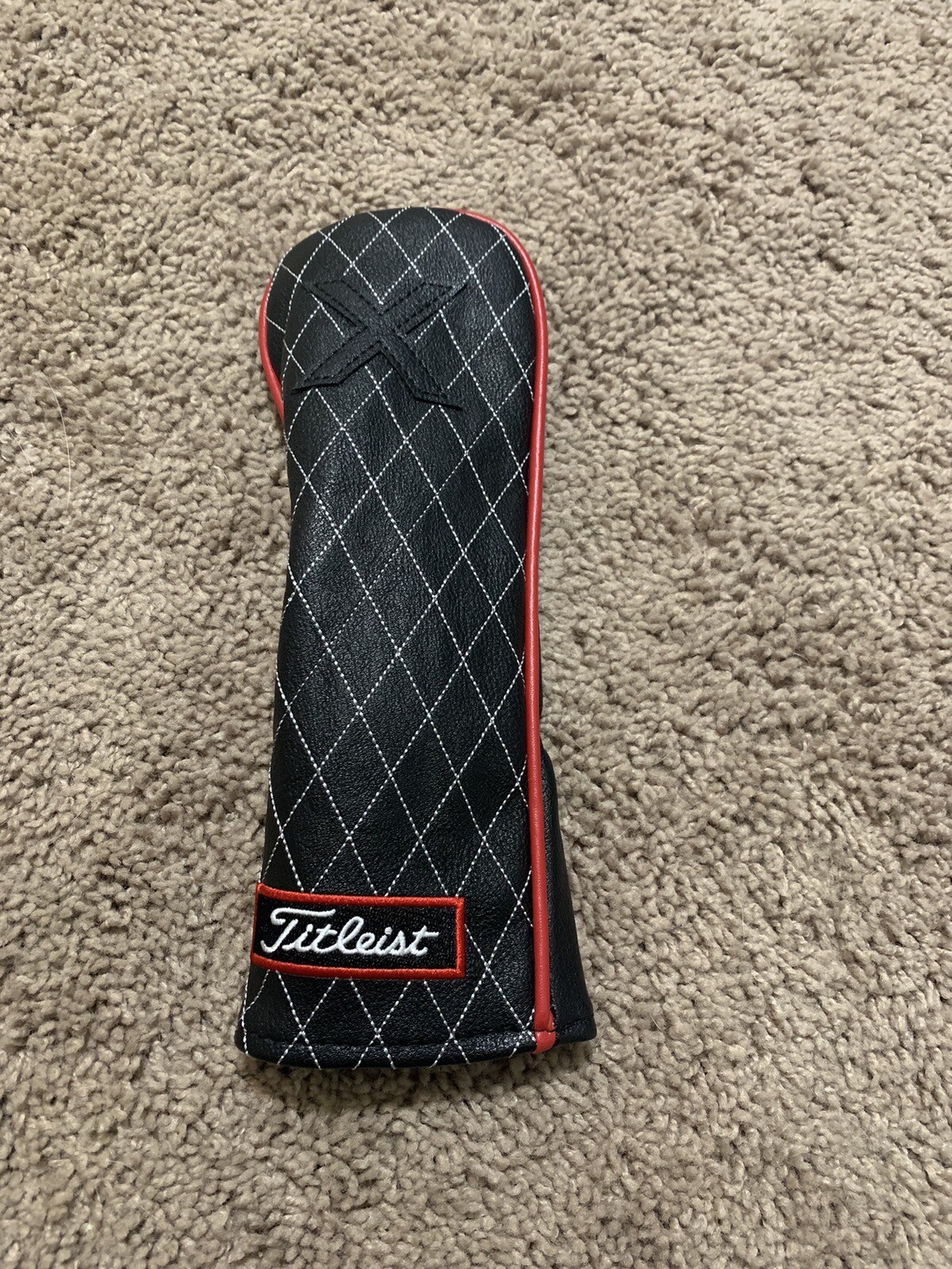 Titleist Jet Black Hybrid Headcover