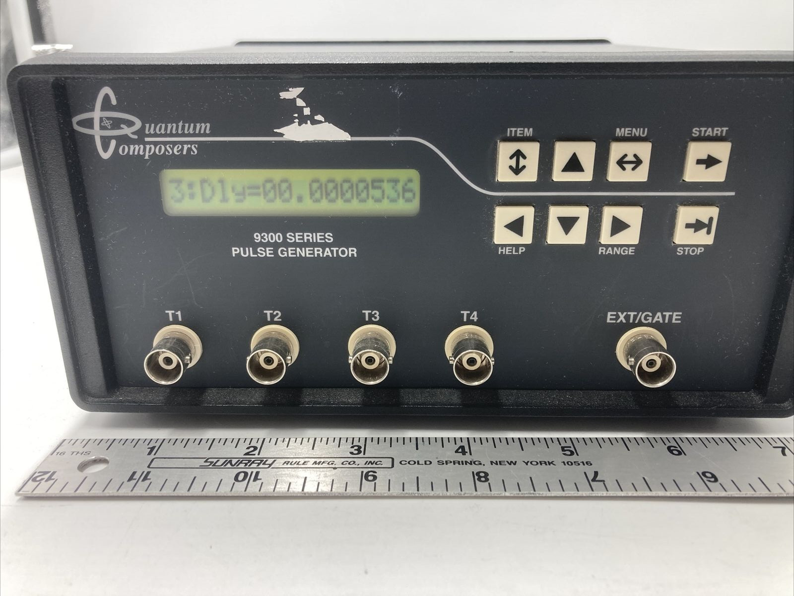 Quantum Composers 9300 Series Pulse Generator- Laser- Model 9314-014
