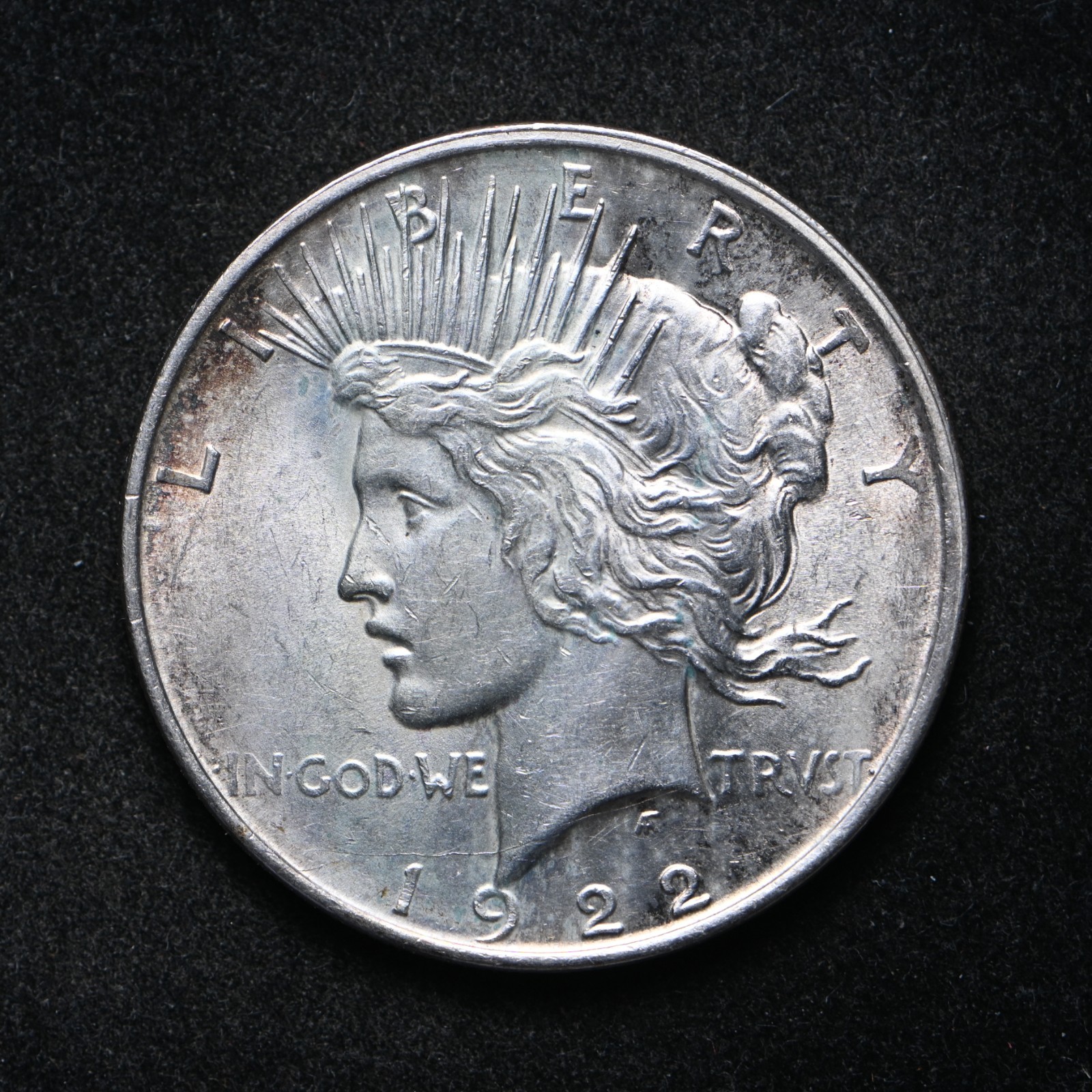 1922-D Peace Silver Dollar AU (cn17244)