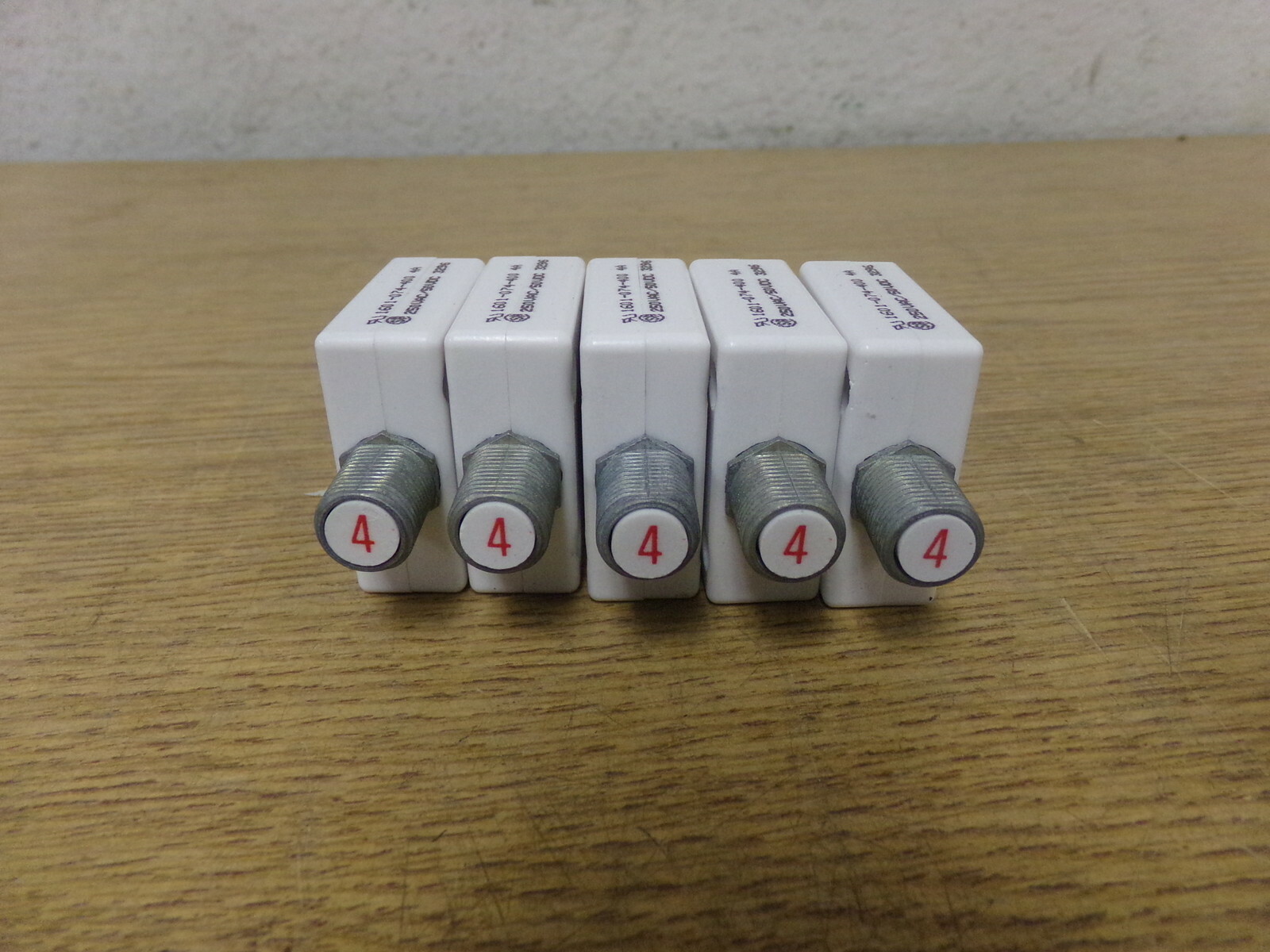 NEW Mechanical products 1601-074-400  4A Circuit Breaker, Lot of 5
