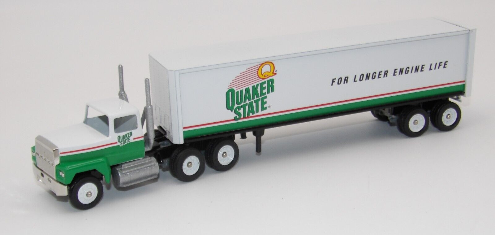 Quaker State 18 Wheeler Tractor Trailer Custom Produced Truck Mode NIB