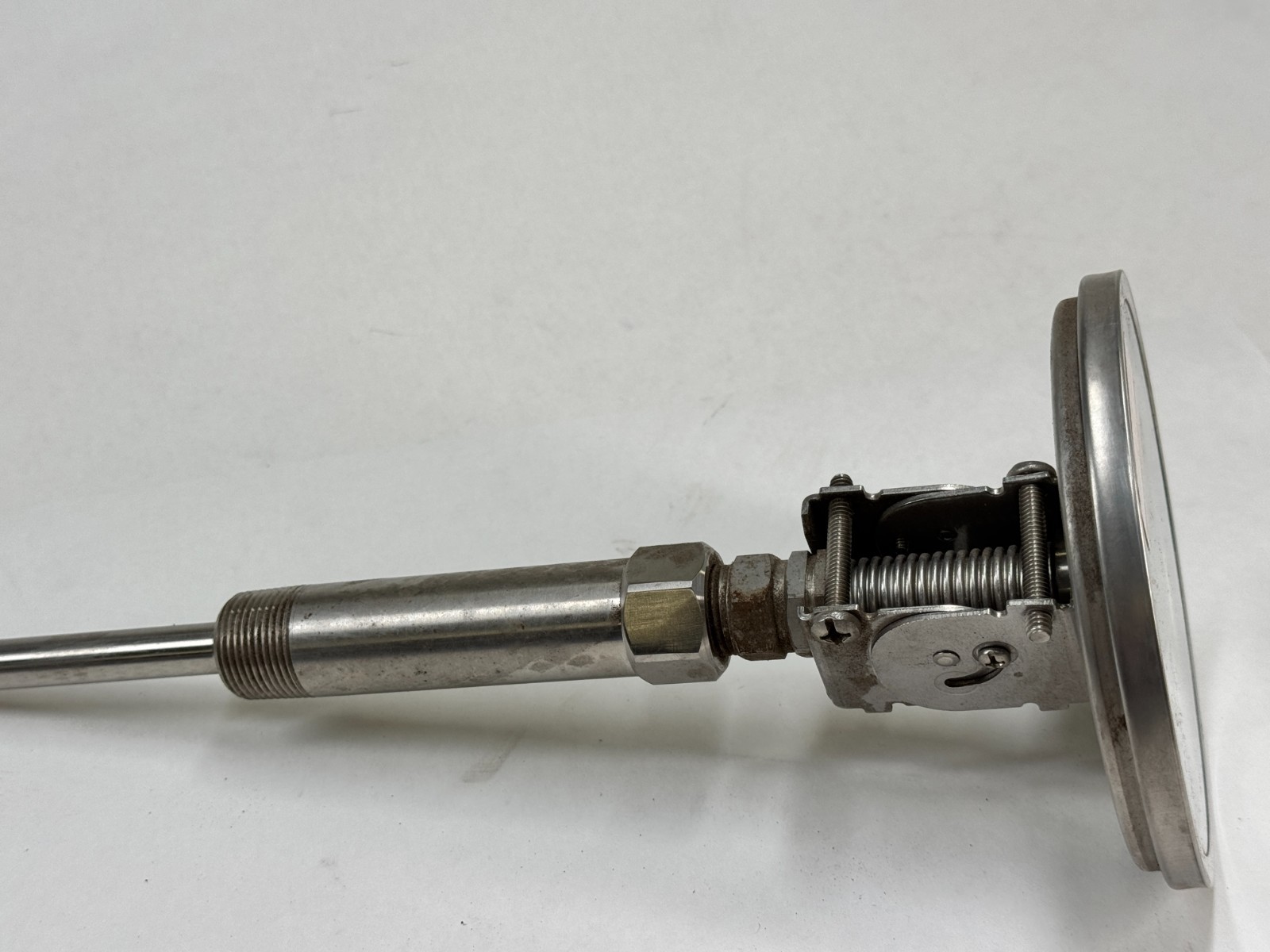 ASHCROFT Adjustable Angle Thermometer, 0-550F, 5" Face, 4-1/2" Stem, 3/4" NPT