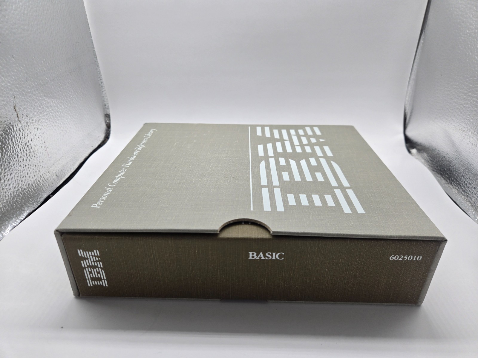 IBM Personal Computer Hardware Reference Library Basic by Microsoft 6025010