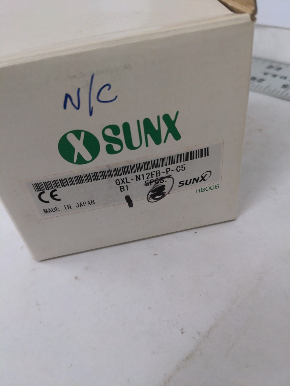 SUNX INDUCTIVE PROXIMITY SENSOR PN: GXL-N12F-P-C5, NIB