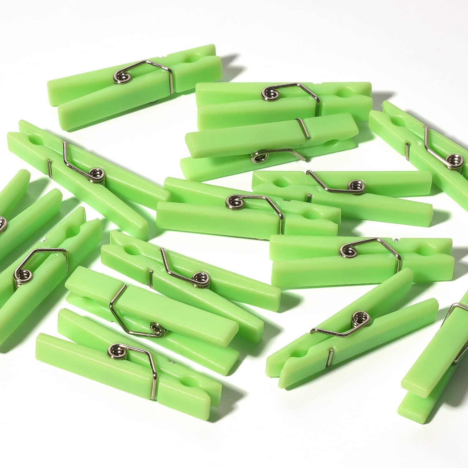 60PCS Baby Shower Mini Clothespins 1.4in Plastic Party Decorations DIY Green