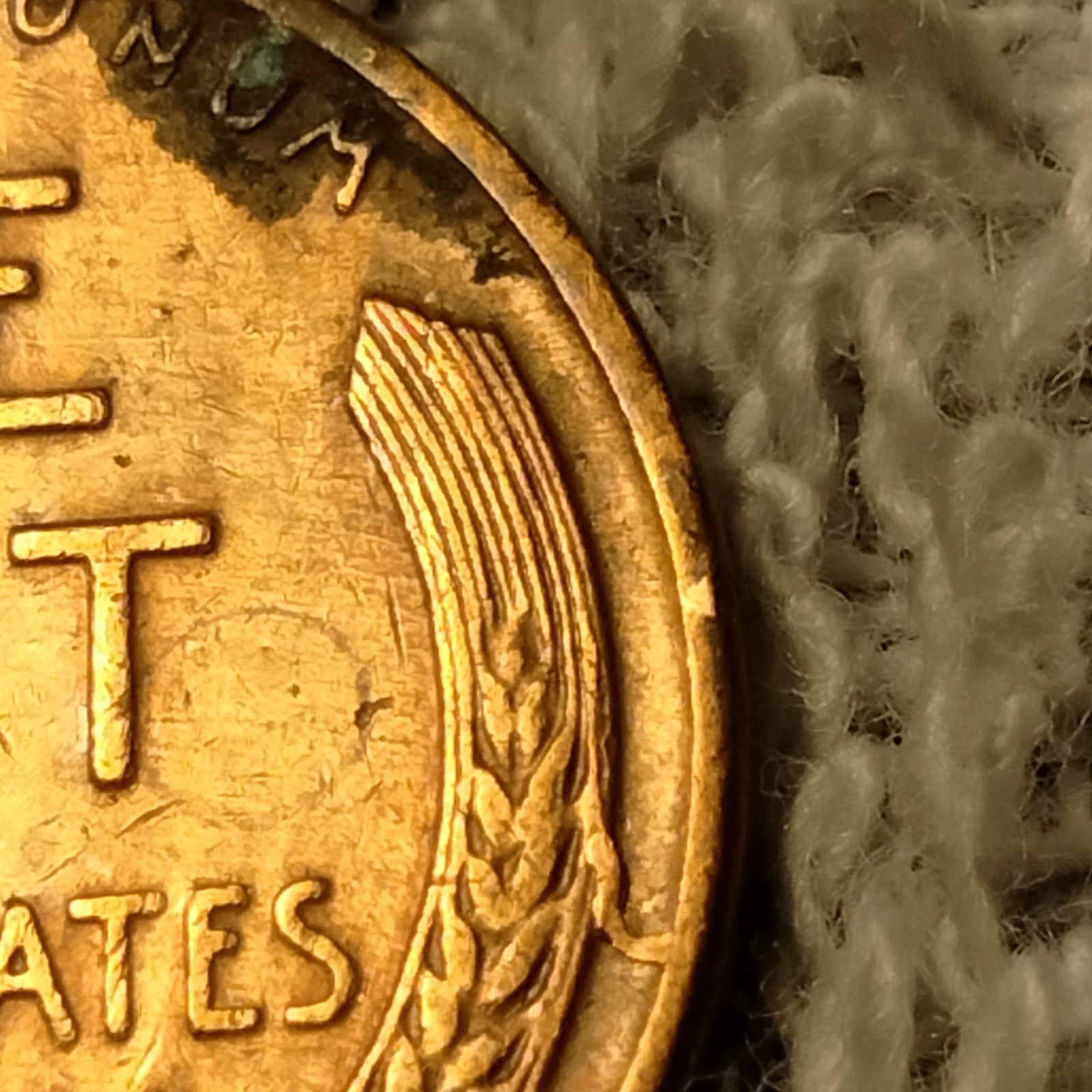 1957 D Lincoln Wheat Cent Reverse Die Break