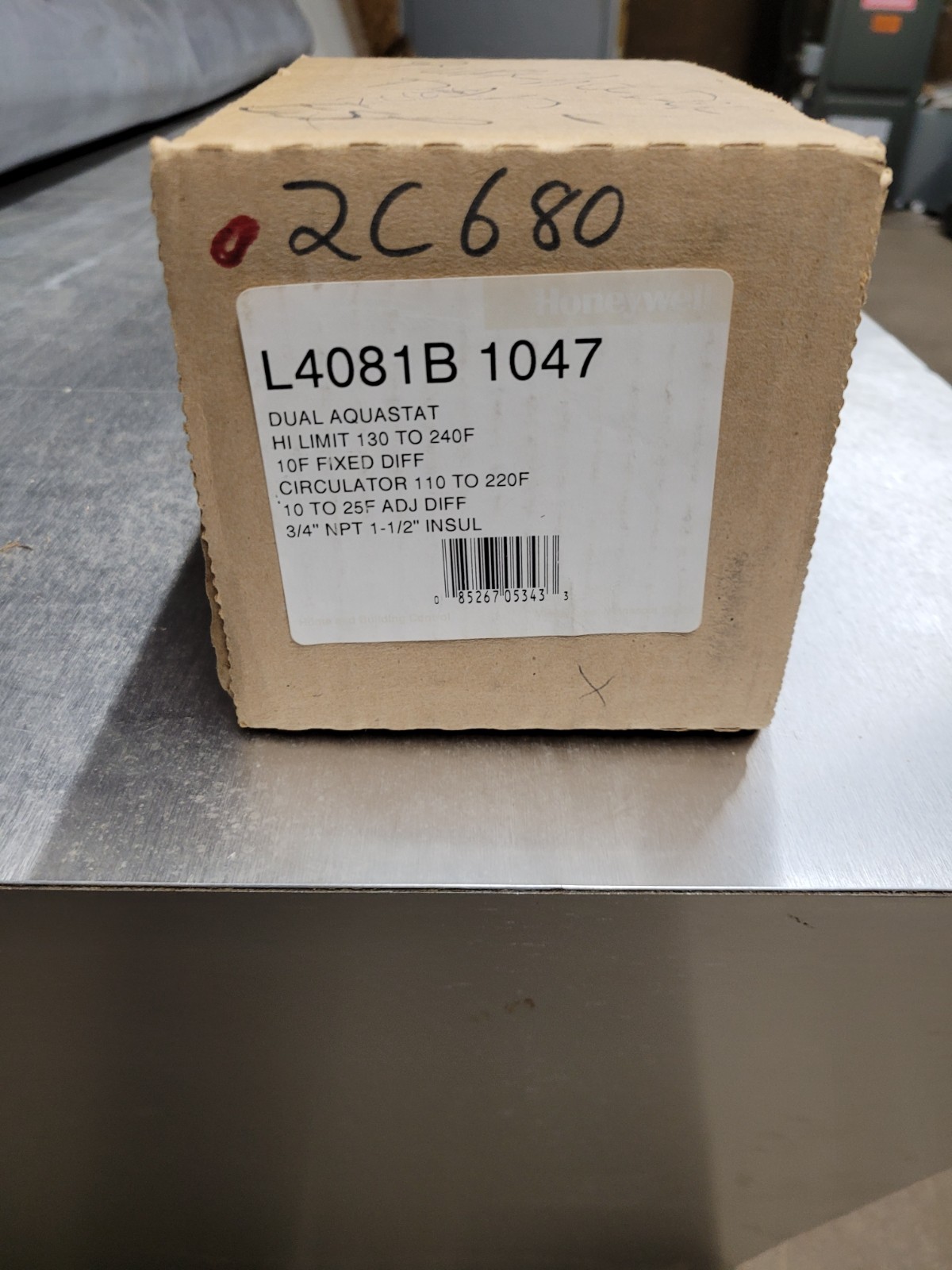 HONEYWELL MULTIPLE AQUASTATIC CONTROLLER L4081B-1047