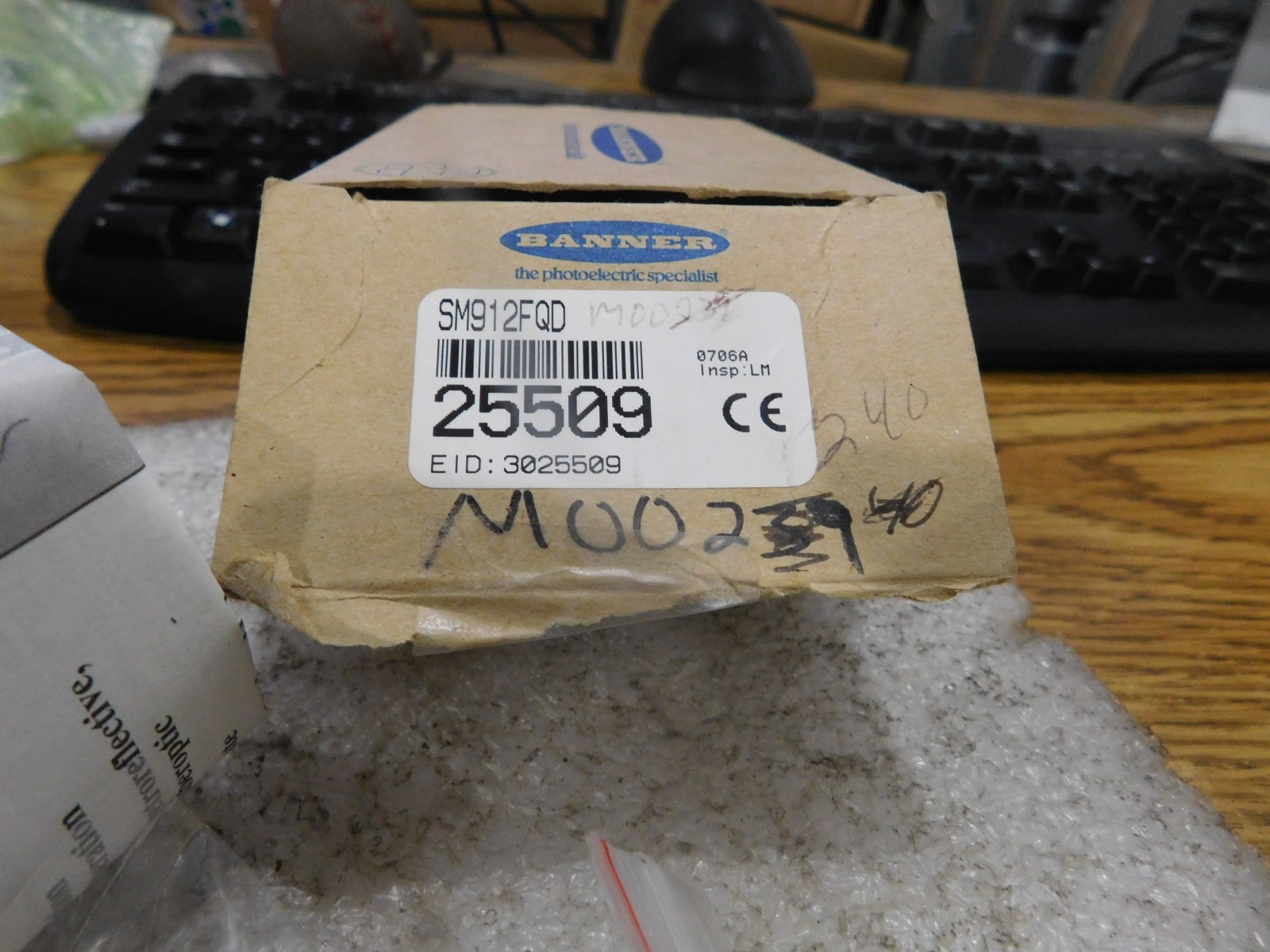 Banner Model: SM912FQD Value Beam. P/N: 25509. New Old Stock