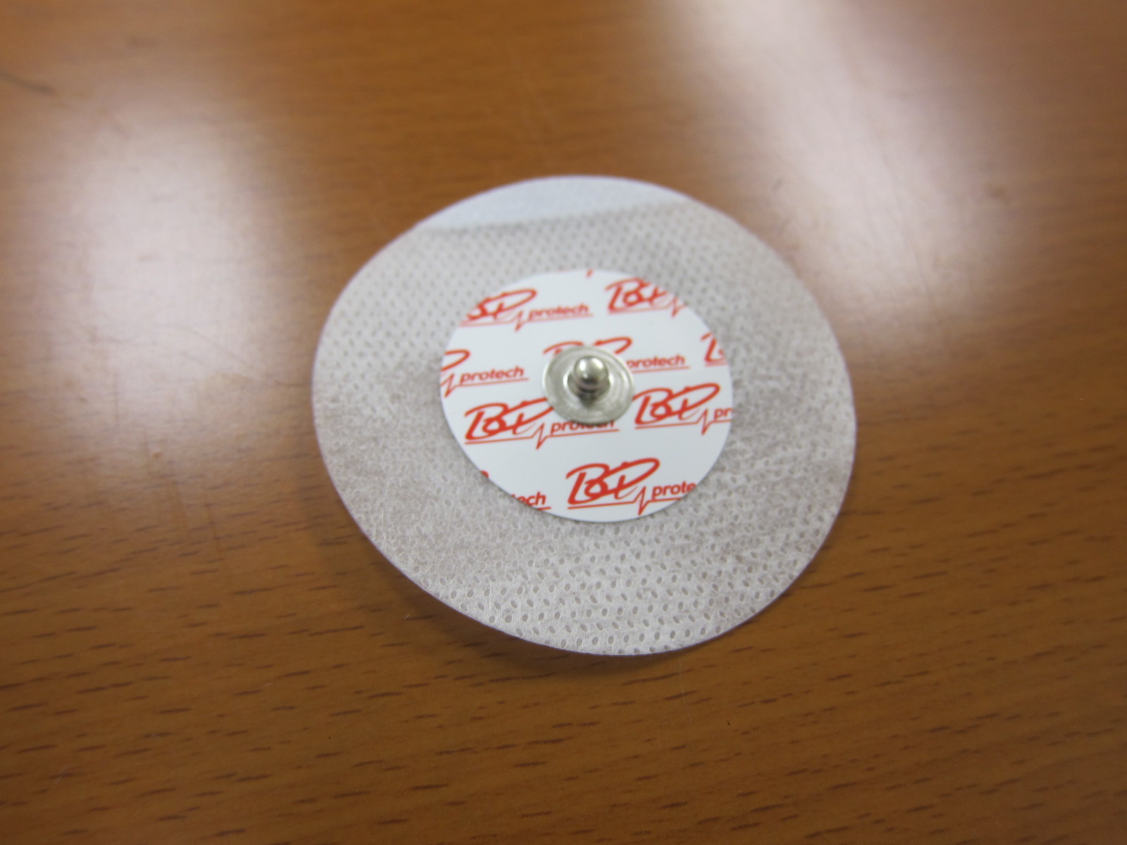 1000 pcs 20 pouches ecg ekg Monitoring electrodes cloth 43*45 best price