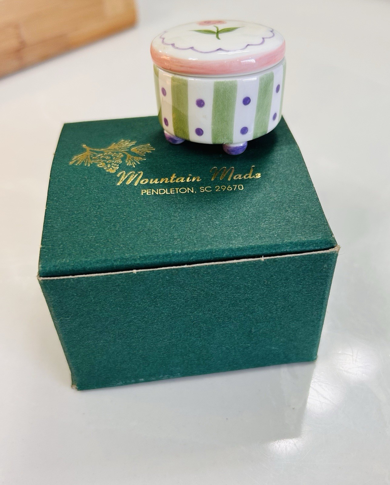 Mud Pie Between Friends “Get Well” Mini Trinket Box w/Original Mountain Made Box