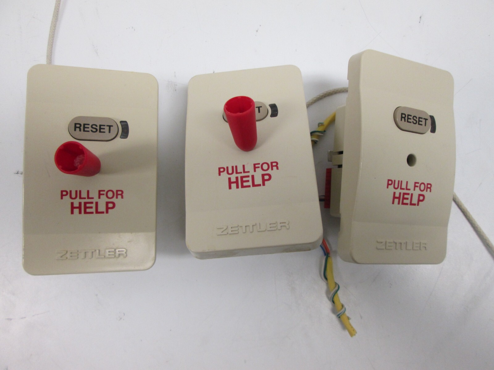 ZETTLER 563X E62864 NURSE CALL CORD LOT OF 3 PARTS ONLY