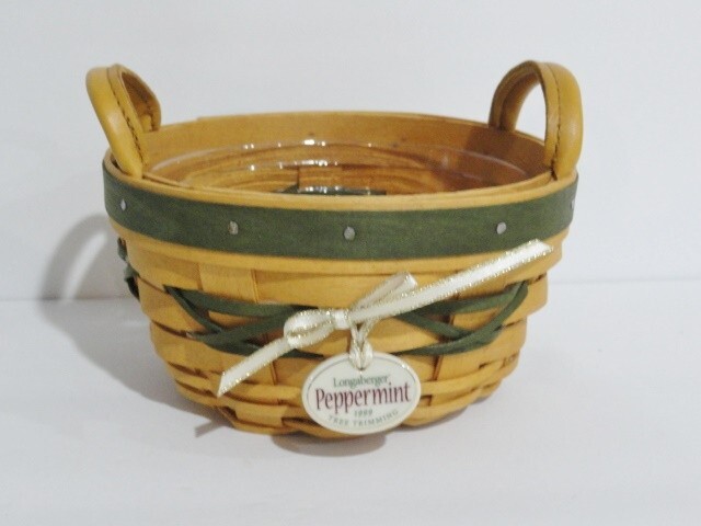 Longaberger Tree Trimming 1999 Green Peppermint Basket w/ Protector & Tie on