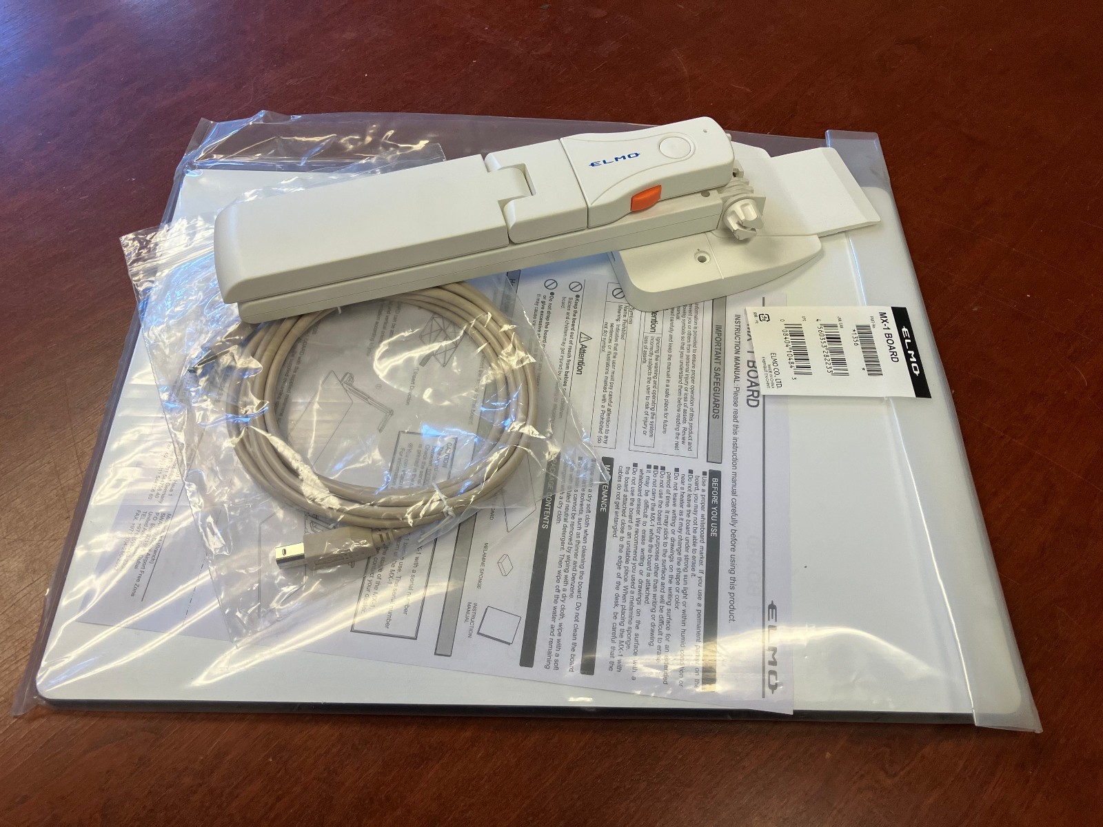 Elmo 1433 Model OX-1 Visual Presenter, 1/3.2" CMOS Sensor, Resolution 1000 TVL