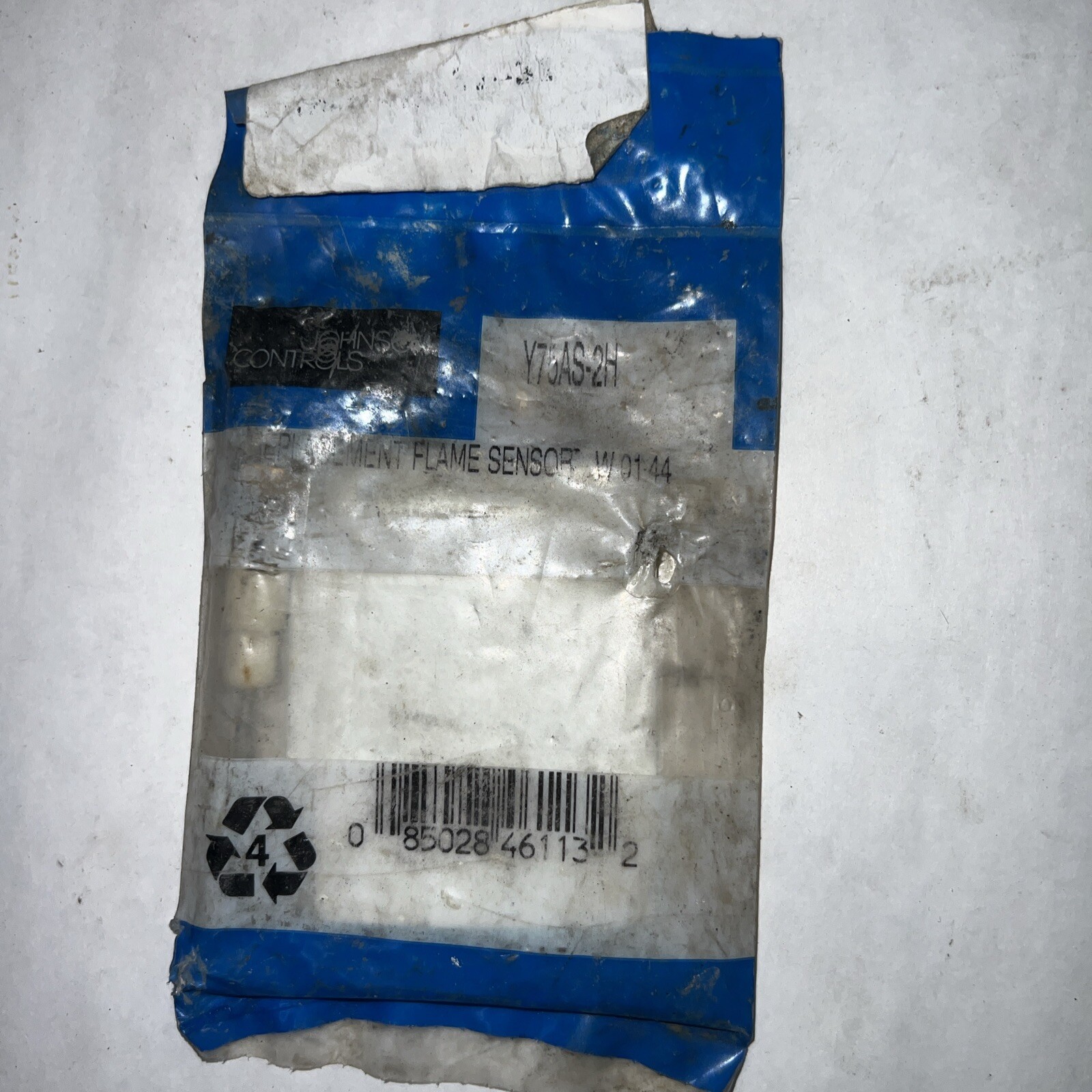 NOS JOHNSON CONTROLS Y75AS-2H REPLACEMENT FLAME SENSOR W 99 40 L38-504
