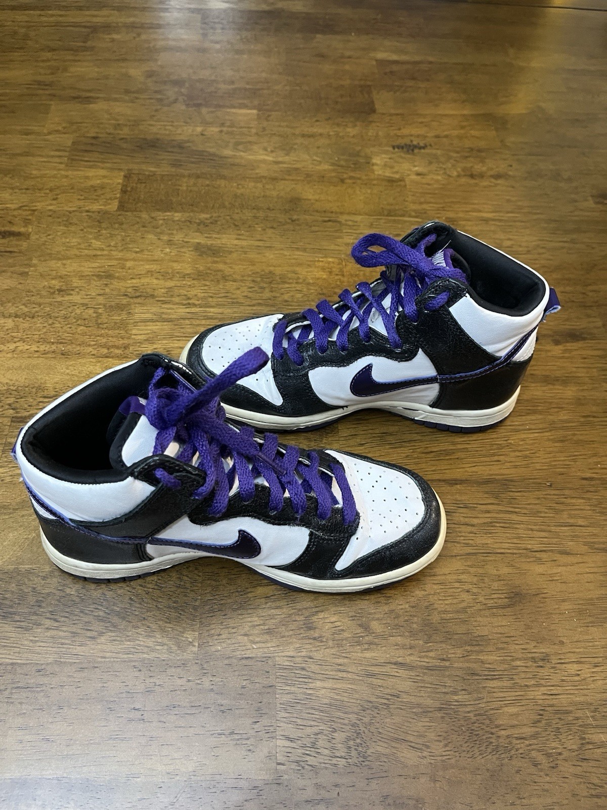 Nike Dunk high GS white Varsity Purple Metaliic Size 4.5Y