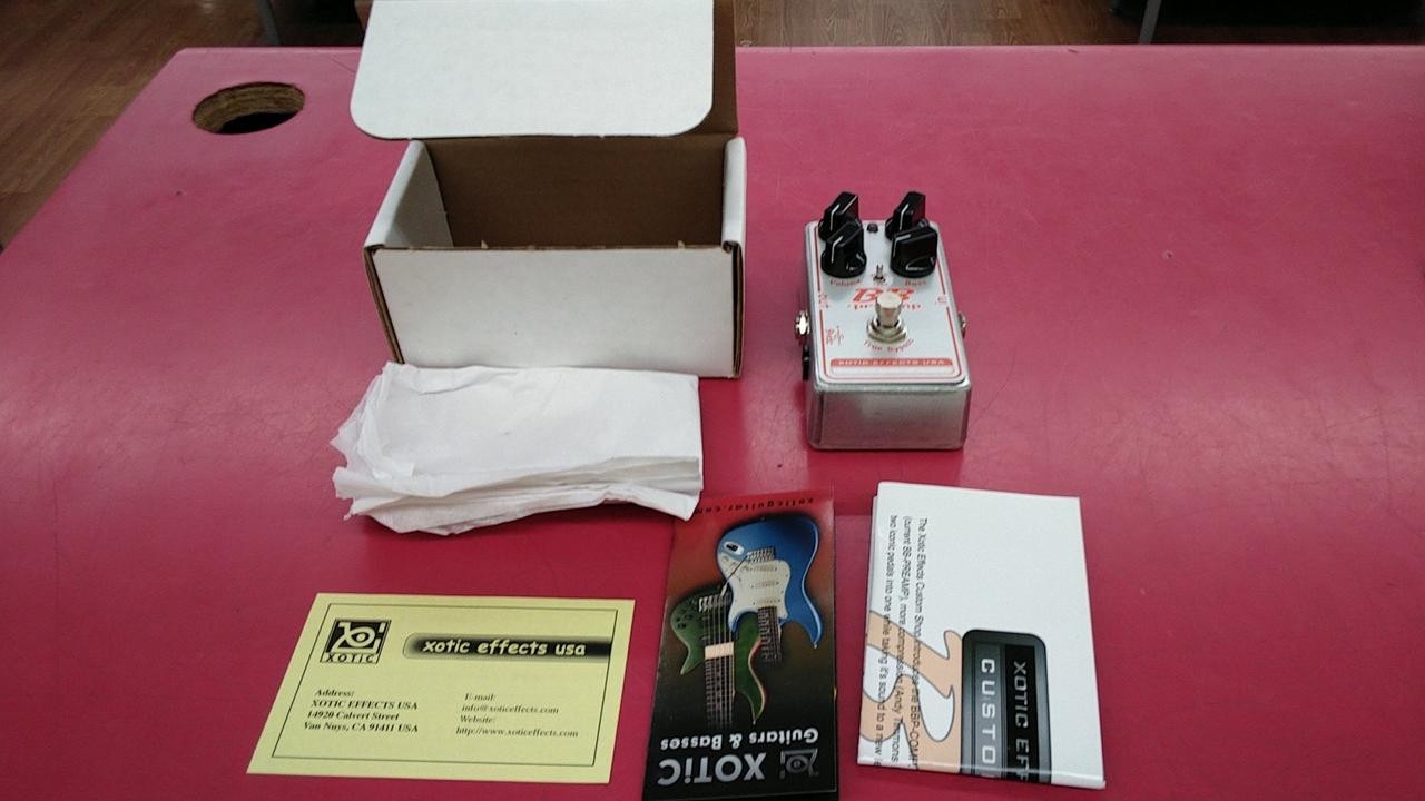 XOTIC Bb-Pre Comp Guitar Compressor with Box and Manual