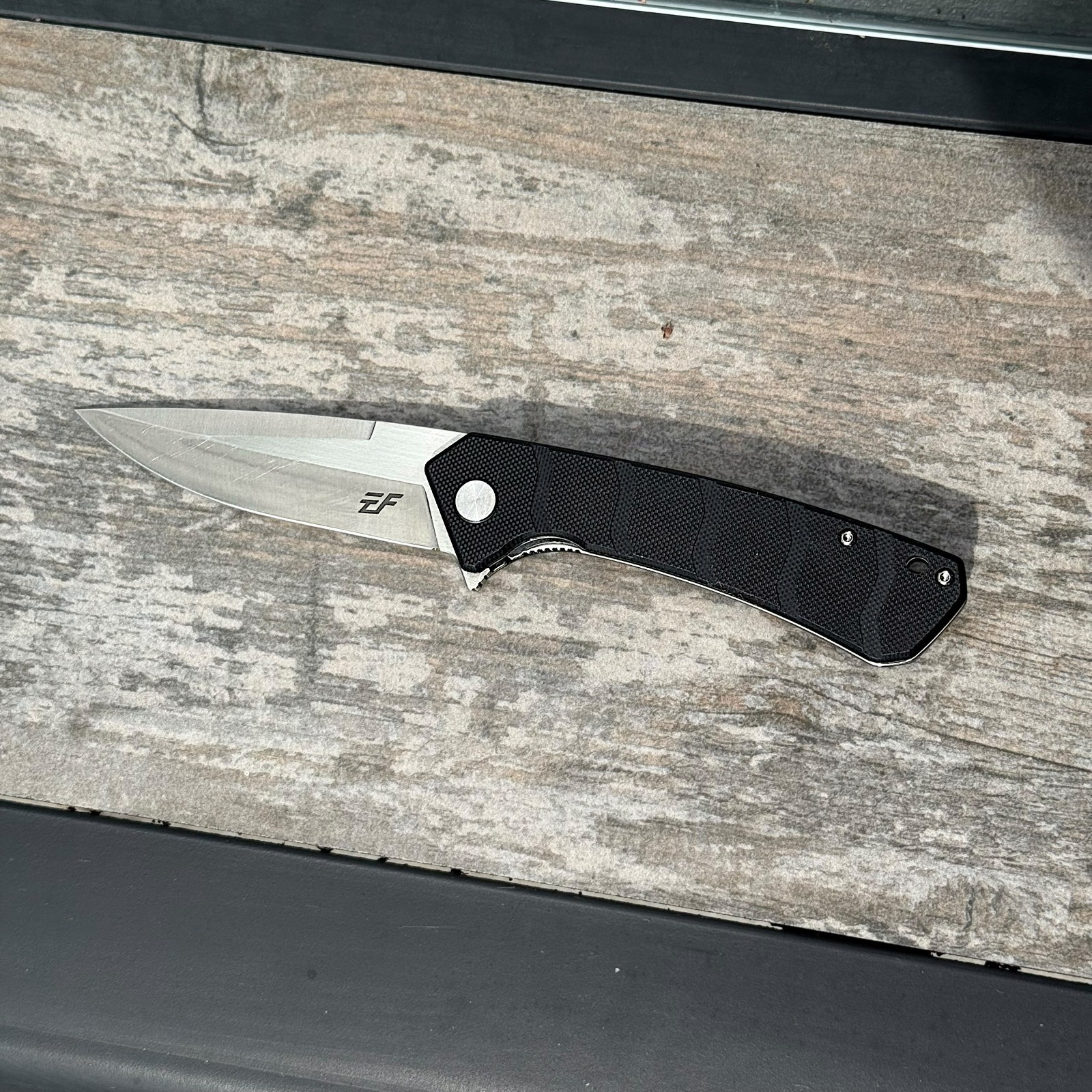 Eafengrow EF 234 Tactical Knife G10 Handle D2 Blade Black New + Free Folder