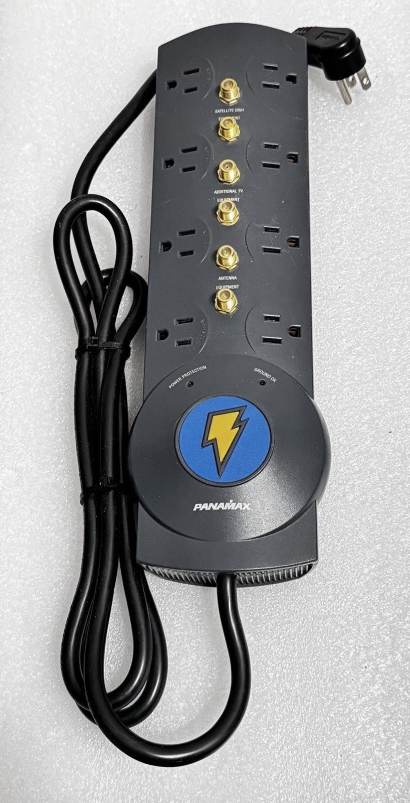 Panamax MAX 8 DBS+3 Surge Protector Power Conditioner (Model: M8DBS3) Strip