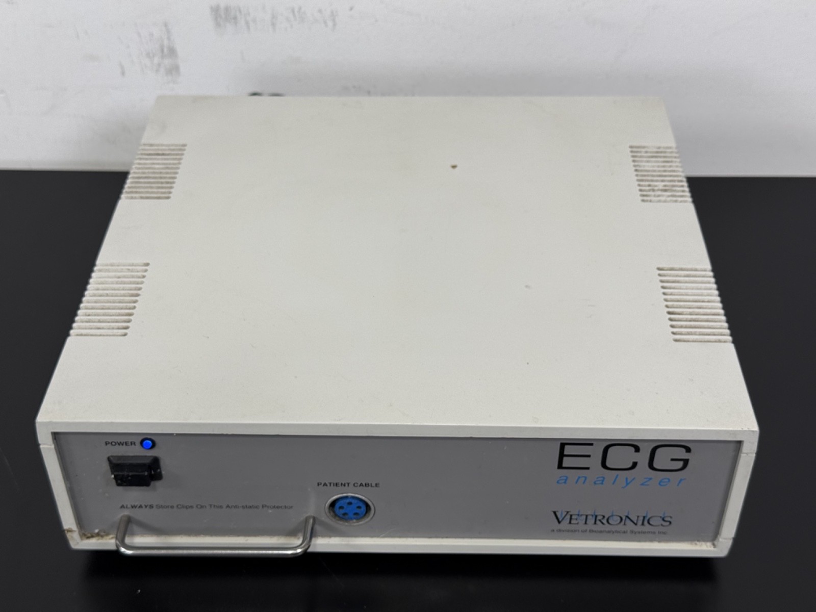 Vetronics SYS3/ECG ECG Analyzer Bioanalytical Systems Inc – Tested Working