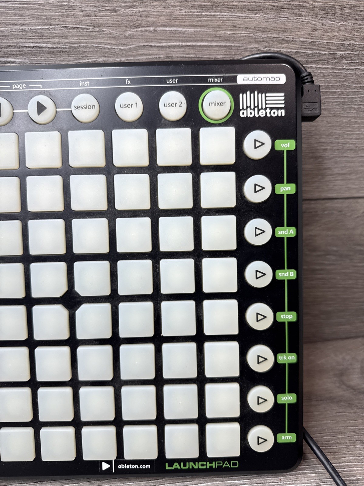 Novation Launchpad USB Ableton Live Controller NOVLPD01