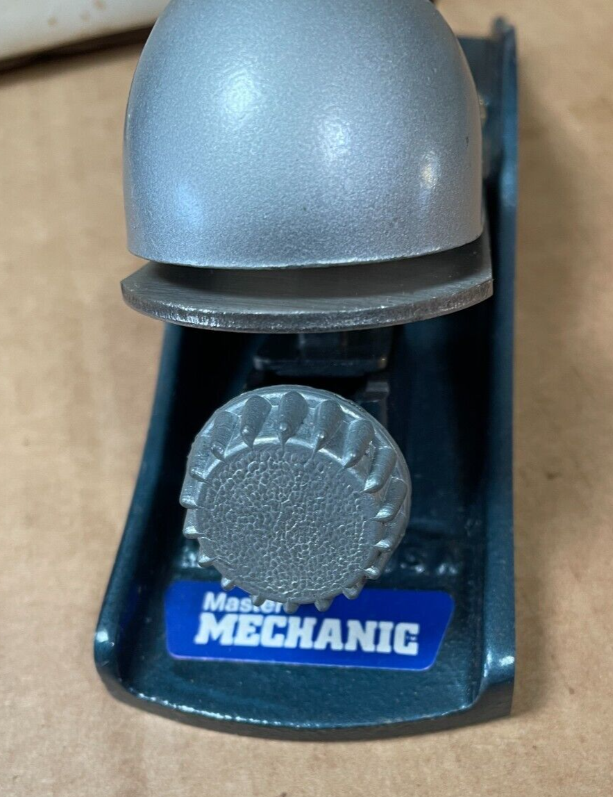 Master Mechanic 7 inch block plane with box