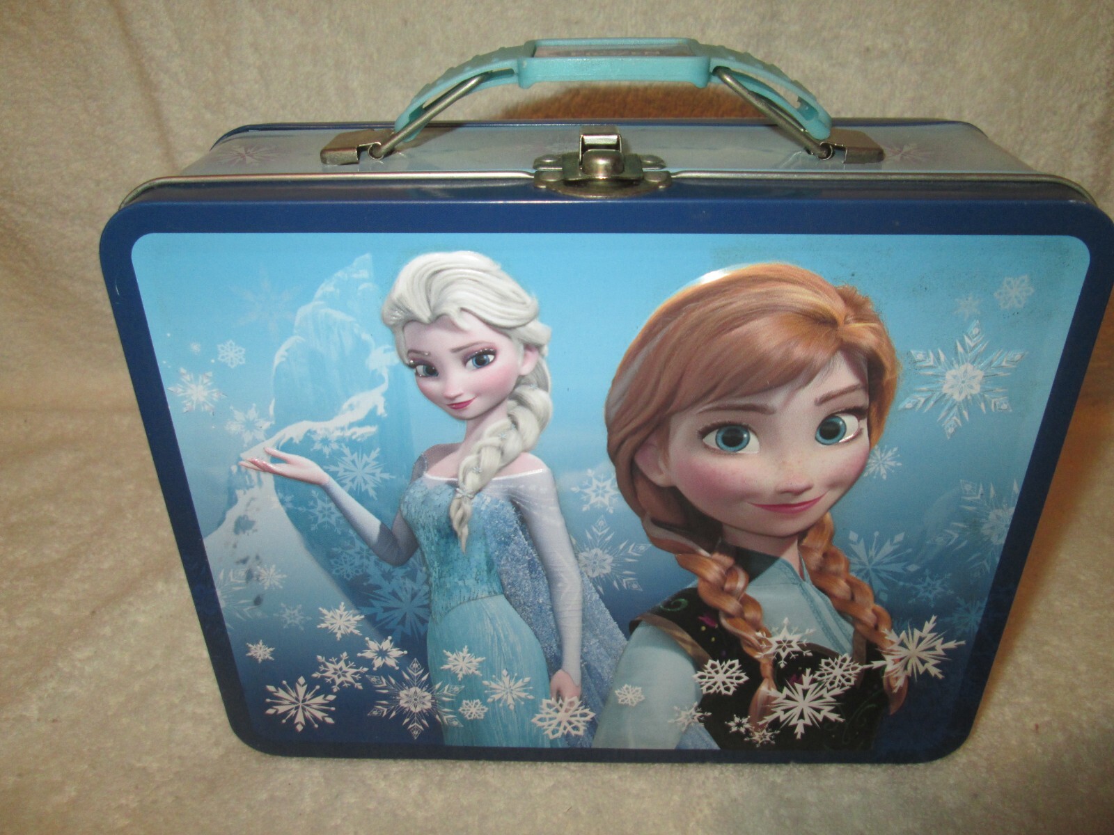 VINTAGE 2014 DISNEY FROZEN Lunch Box Tin Metal LUNCHBOX Kids TIN BOX CO