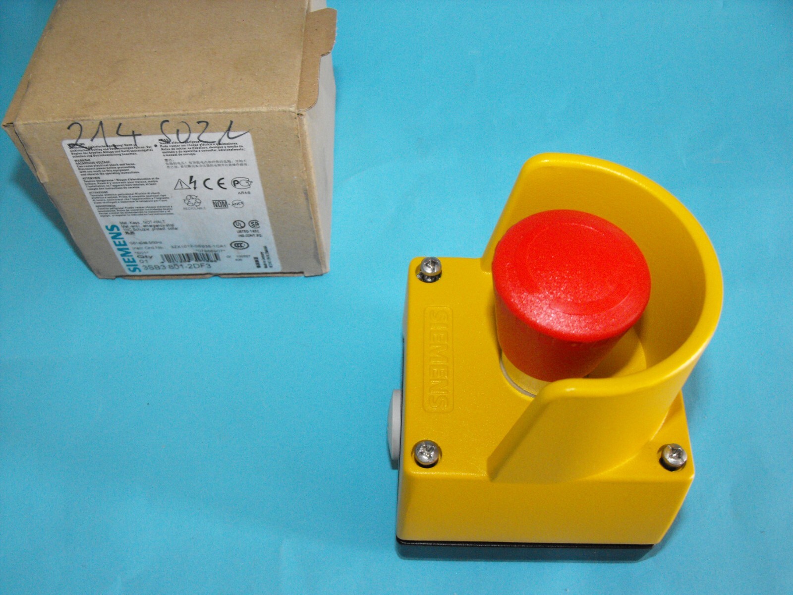 SIEMENS 3SB3801-0DF3.Emergency Stop Button Switch.07866907.NEW