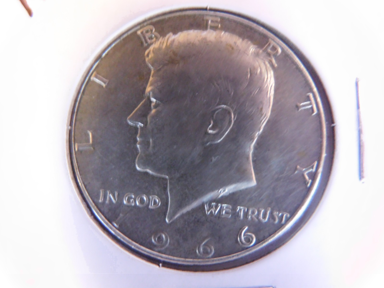 US 1966 KENNEDY SILVER HALF DOLLAR 40% Silver COIN